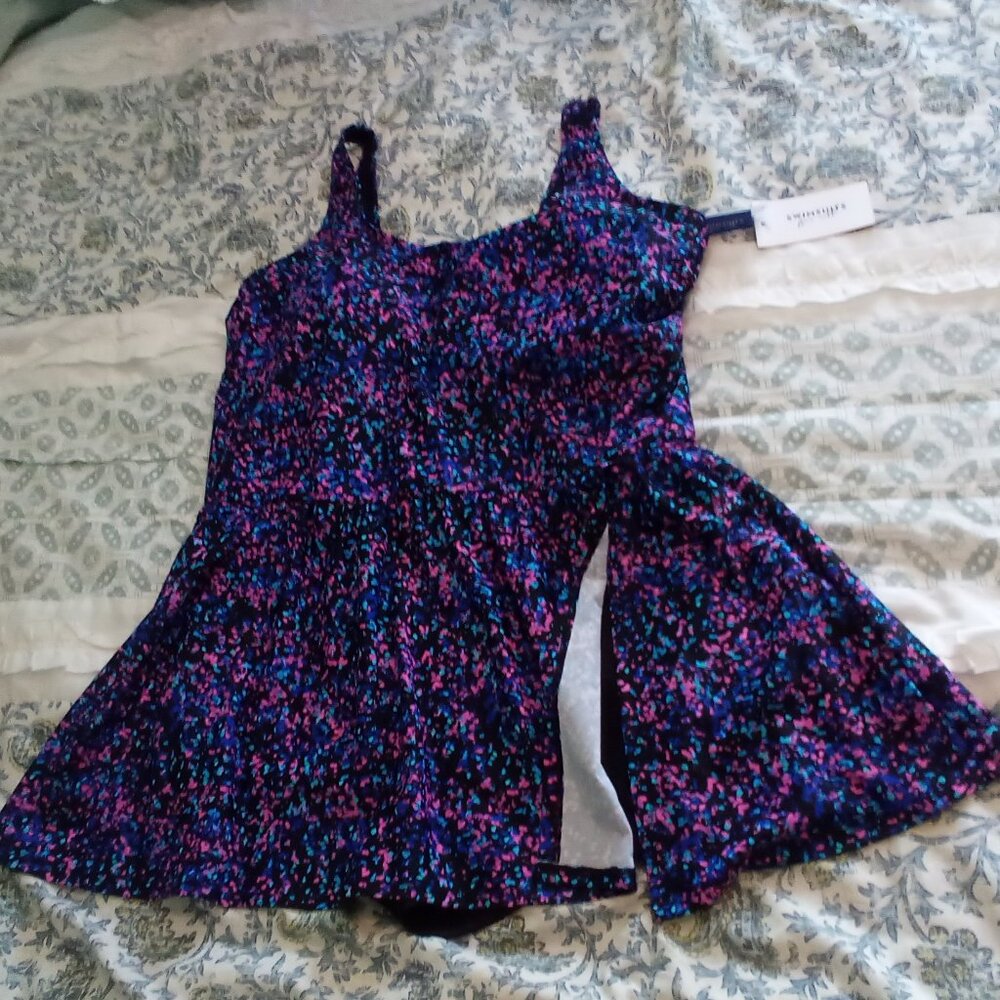 NWT SWIMSUITS FOR ALL SWIM DRESS SKIRT OVER SHORTS LINED BUILT IN BRA SIZE 24